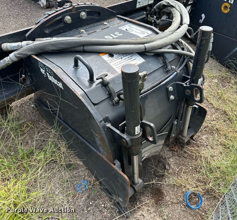 image for item DJ6223 2012 Bobcat 24PLA  skid steer cold planer