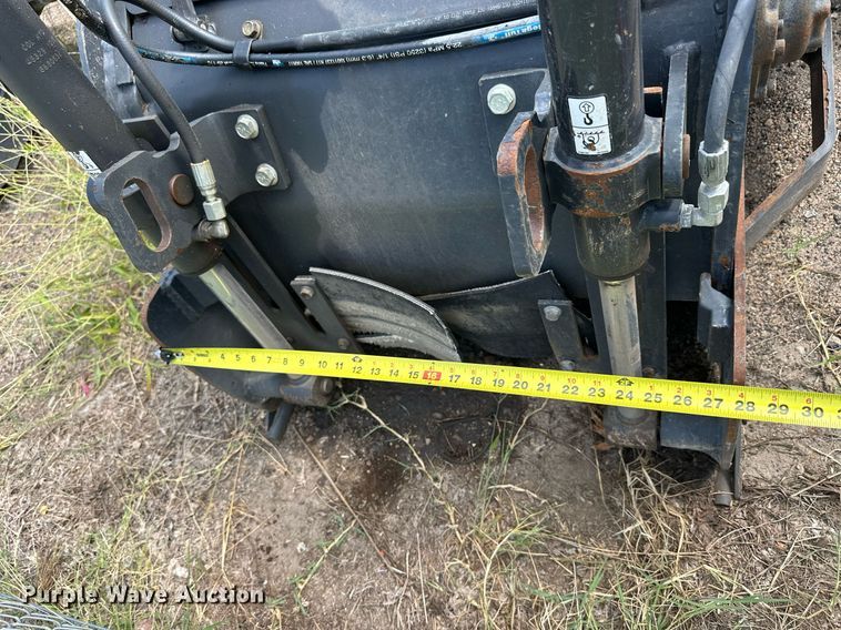 image for item DJ6223 2012 Bobcat 24PLA  skid steer cold planer