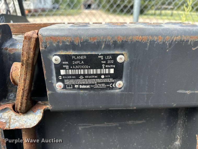 image for item DJ6223 2012 Bobcat 24PLA  skid steer cold planer