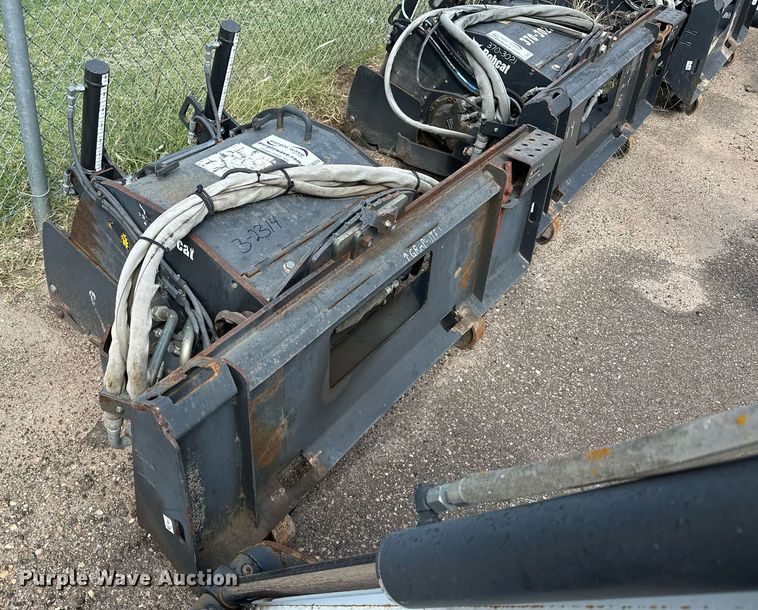 image for item DJ6224 2011 Bobcat 24PLA  skid steer cold planer