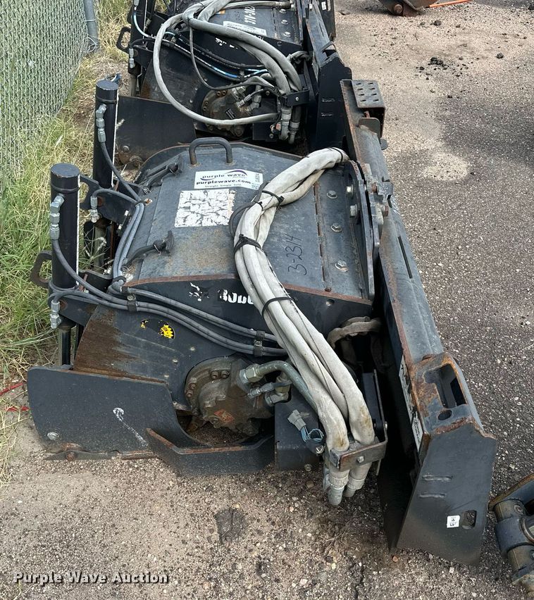 image for item DJ6224 2011 Bobcat 24PLA  skid steer cold planer