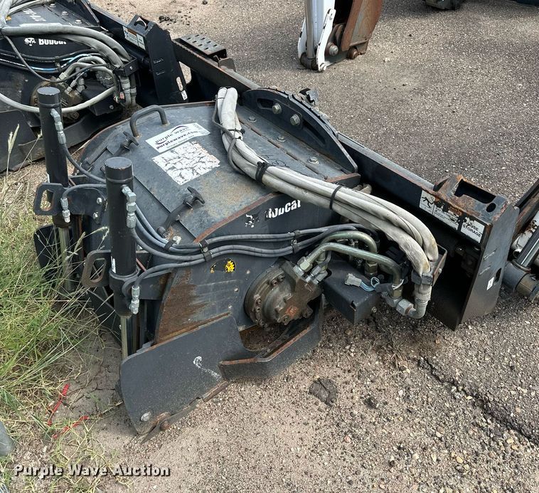 image for item DJ6224 2011 Bobcat 24PLA  skid steer cold planer