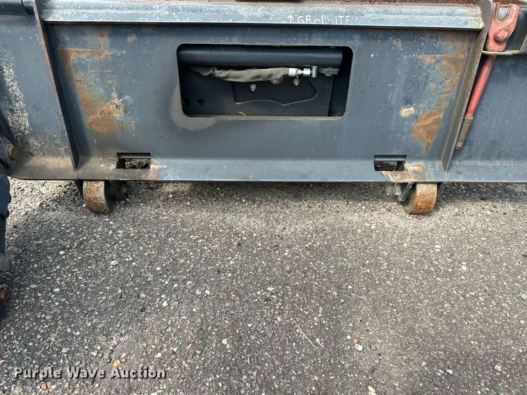 image for item DJ6224 2011 Bobcat 24PLA  skid steer cold planer