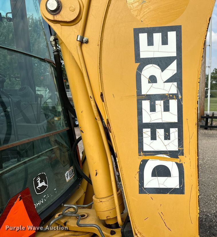 image for item DJ6225 2005 John Deere 310G  backhoe