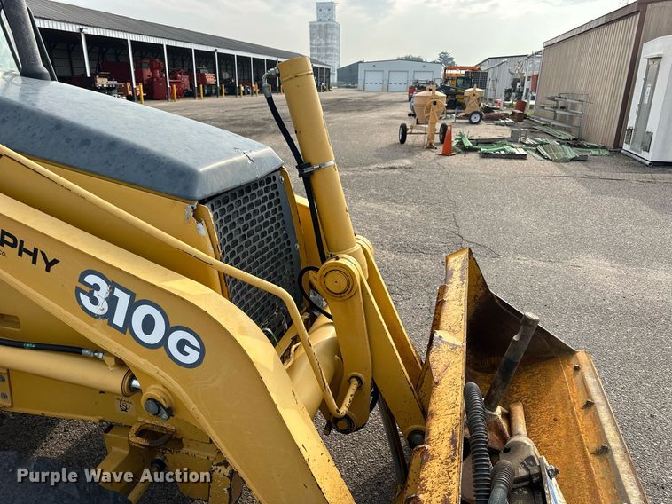 image for item DJ6225 2005 John Deere 310G  backhoe