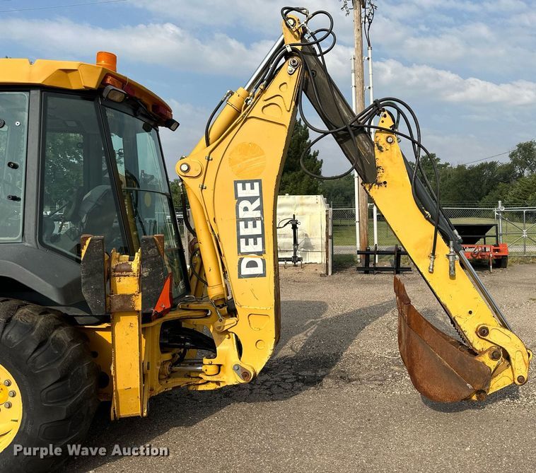 image for item DJ6225 2005 John Deere 310G  backhoe