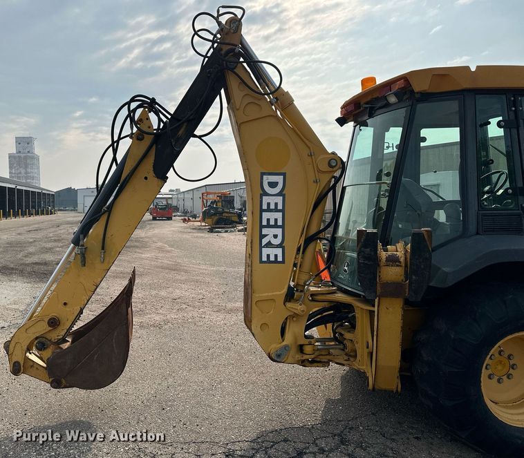 image for item DJ6225 2005 John Deere 310G  backhoe