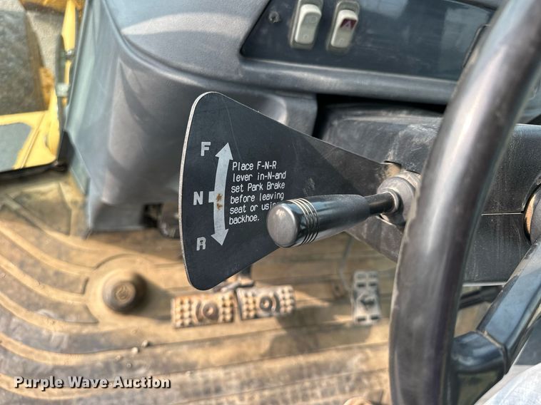 image for item DJ6225 2005 John Deere 310G  backhoe