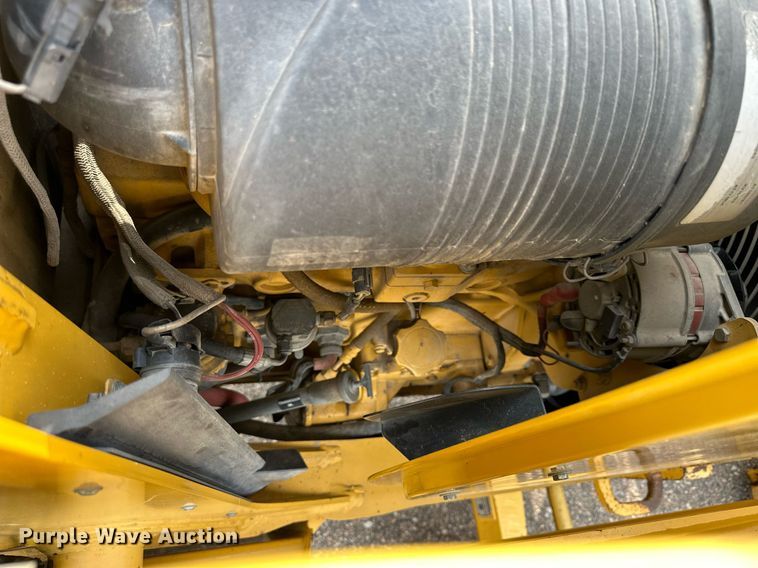 image for item DJ6225 2005 John Deere 310G  backhoe