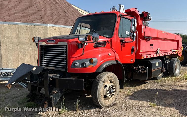 image for item DJ6226 2011 Freightliner Business Class M2 106  dump truck