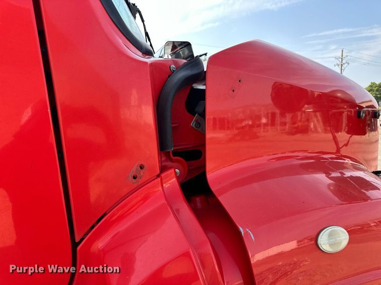 image for item DJ6226 2011 Freightliner Business Class M2 106  dump truck