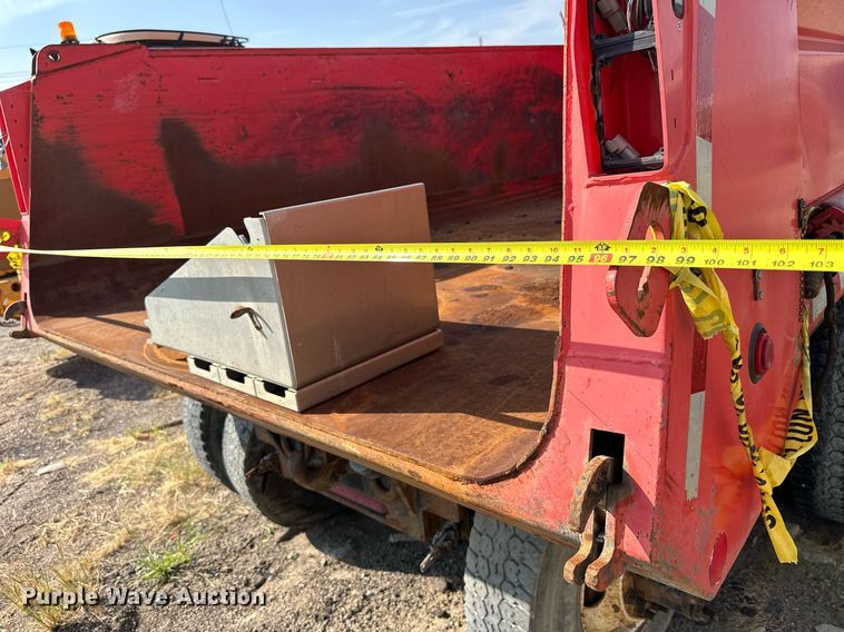 image for item DJ6226 2011 Freightliner Business Class M2 106  dump truck