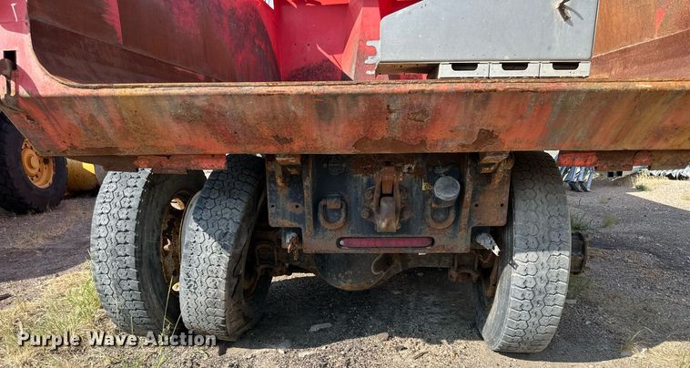 image for item DJ6226 2011 Freightliner Business Class M2 106  dump truck