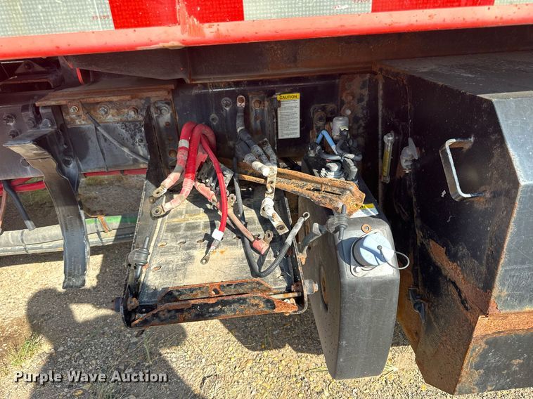 image for item DJ6226 2011 Freightliner Business Class M2 106  dump truck