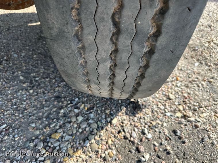 image for item DJ6226 2011 Freightliner Business Class M2 106  dump truck