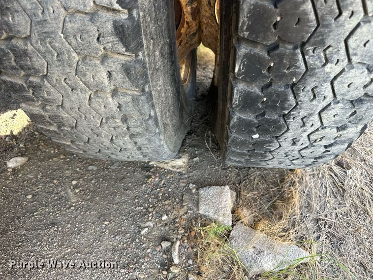 image for item DJ6226 2011 Freightliner Business Class M2 106  dump truck