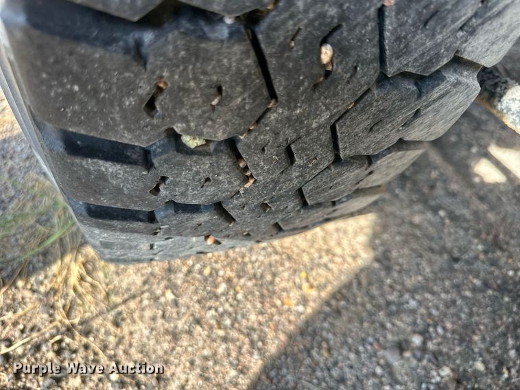 image for item DJ6226 2011 Freightliner Business Class M2 106  dump truck