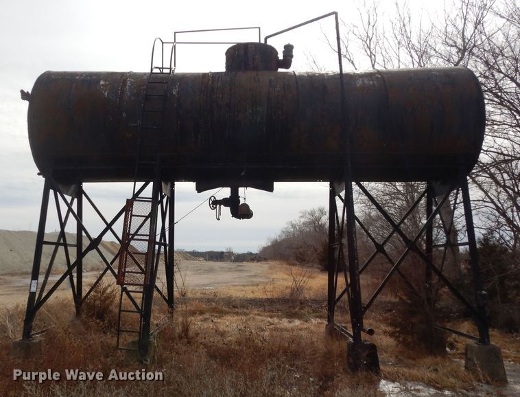 image for item DK7604 1938 Wentz  asphalt storage tank