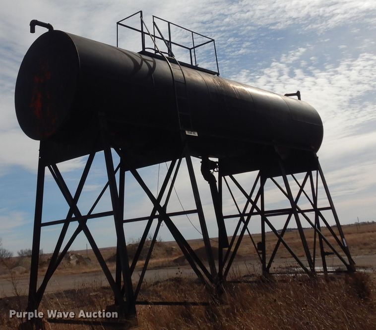 image for item DK7606 1954 R&R  asphalt storage tank