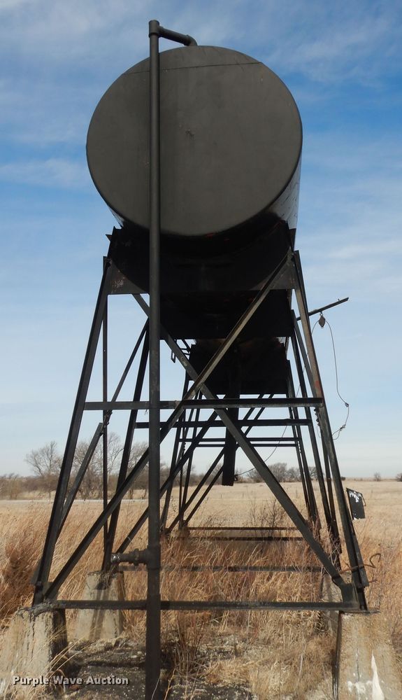 image for item DK7606 1954 R&R  asphalt storage tank