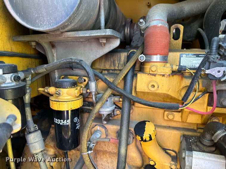 image for item DN8638 2006 John Deere 444J  wheel loader