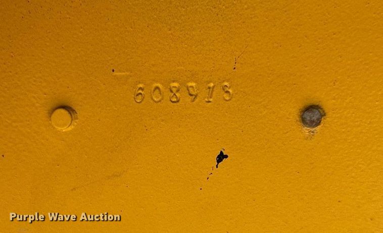 image for item DN8638 2006 John Deere 444J  wheel loader