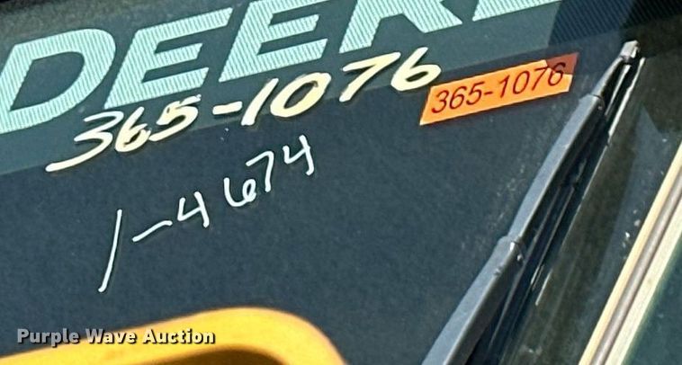 image for item DN8638 2006 John Deere 444J  wheel loader