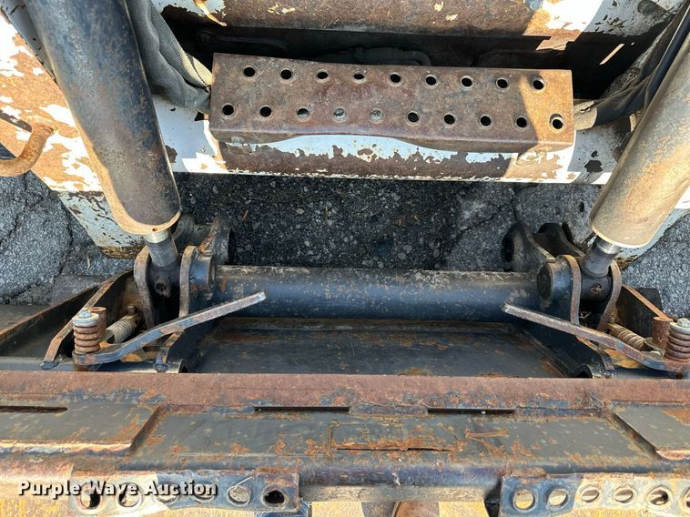 image for item DN8639 2008 Bobcat T300  tracked skid steer loader