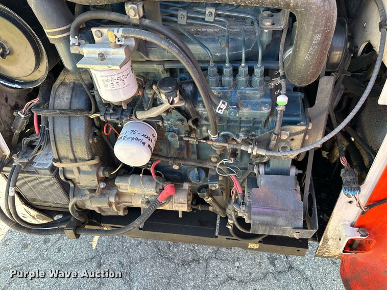 image for item DN8639 2008 Bobcat T300  tracked skid steer loader