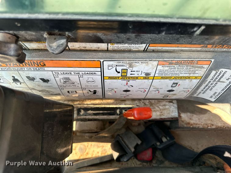 image for item DN8639 2008 Bobcat T300  tracked skid steer loader