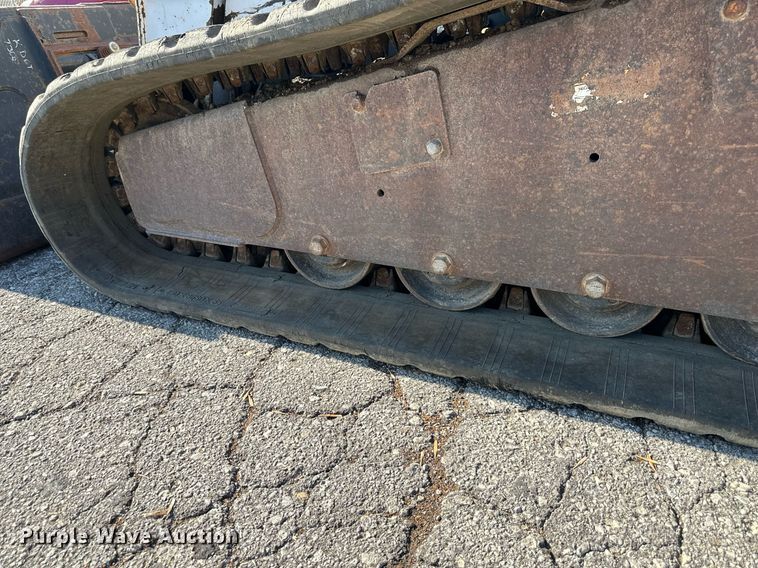 image for item DN8639 2008 Bobcat T300  tracked skid steer loader