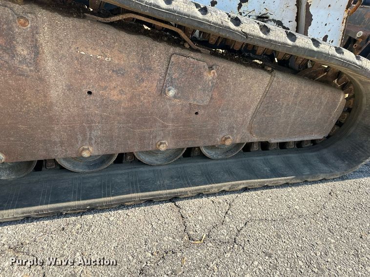 image for item DN8639 2008 Bobcat T300  tracked skid steer loader