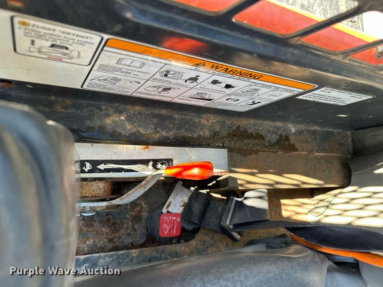 image for item DN8699 2008 Bobcat T300  tracked skid steer loader