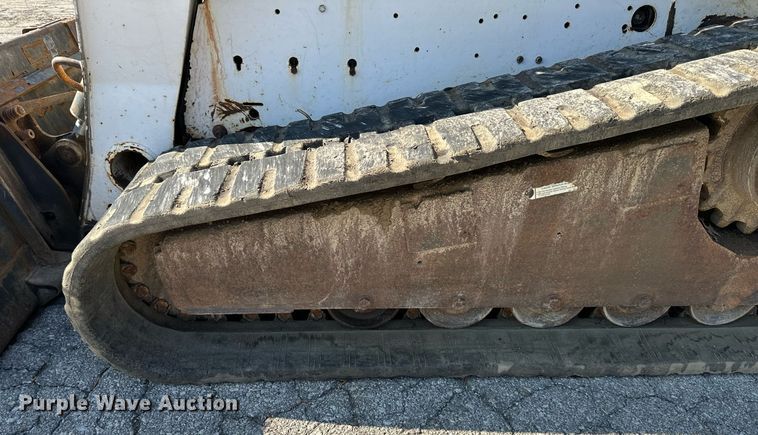 image for item DN8699 2008 Bobcat T300  tracked skid steer loader