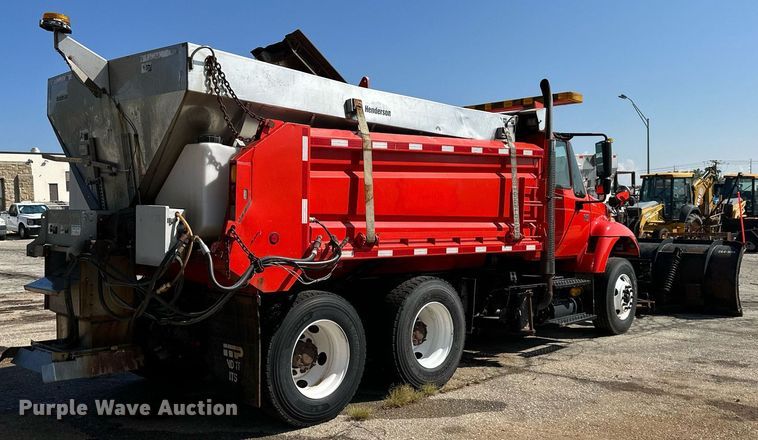 image for item DN8700 2006 International 7400  dump truck