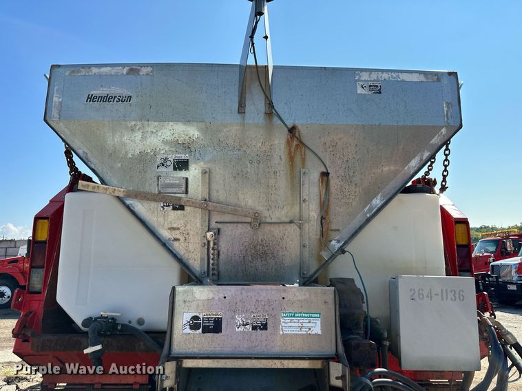 image for item DN8700 2006 International 7400  dump truck