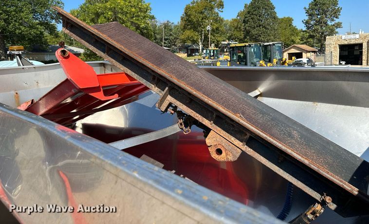 image for item DN8700 2006 International 7400  dump truck