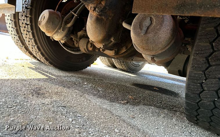 image for item DN8700 2006 International 7400  dump truck