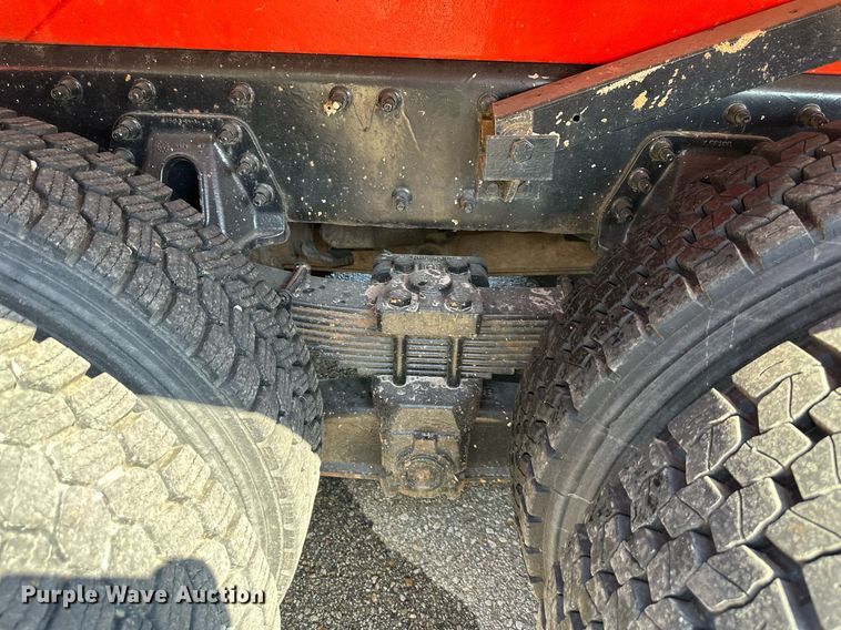 image for item DN8700 2006 International 7400  dump truck