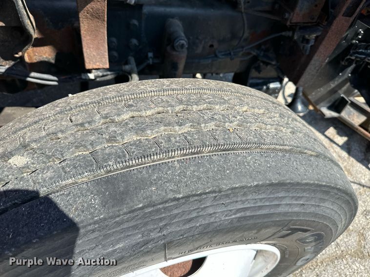 image for item DN8700 2006 International 7400  dump truck