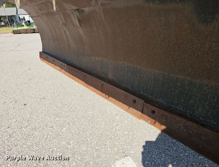 image for item DN8701 2003 Sterling LT7500  dump truck