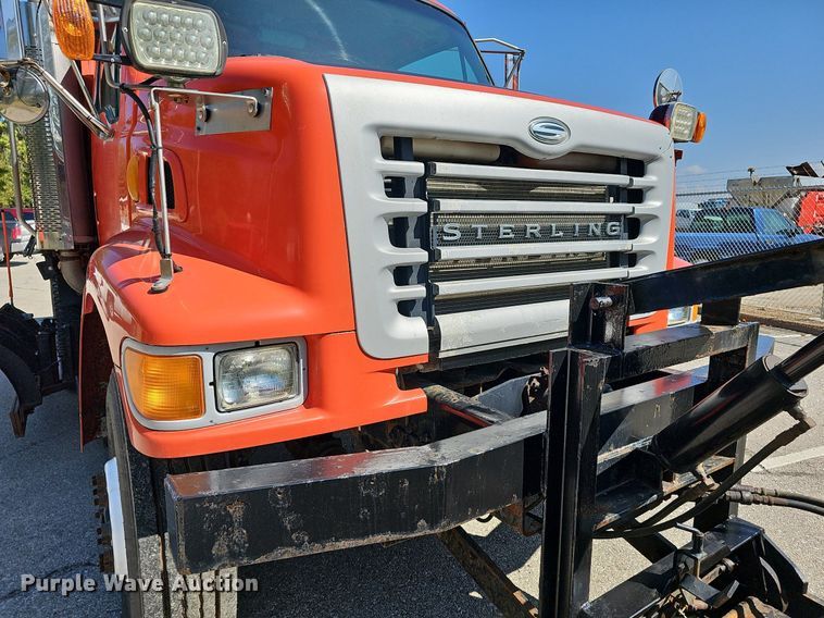 image for item DN8701 2003 Sterling LT7500  dump truck