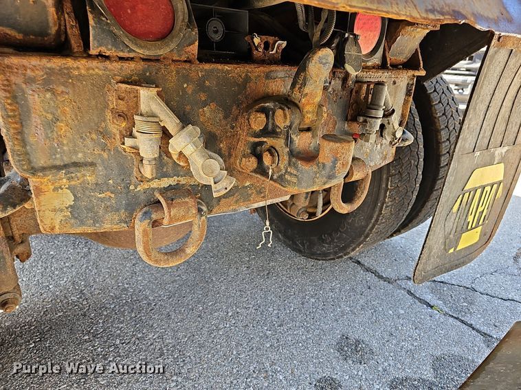 image for item DN8701 2003 Sterling LT7500  dump truck