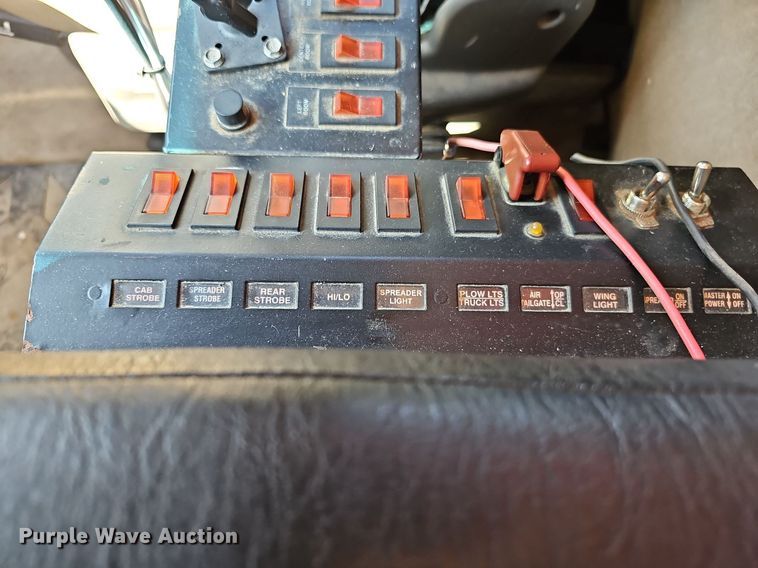 image for item DN8701 2003 Sterling LT7500  dump truck