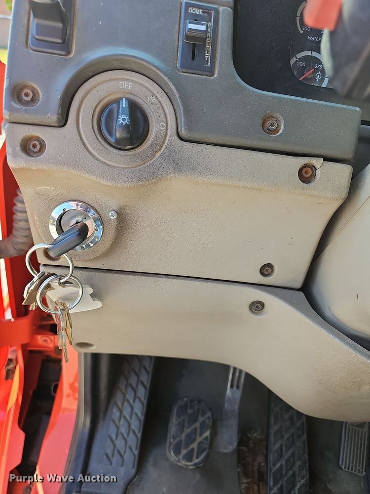 image for item DN8701 2003 Sterling LT7500  dump truck