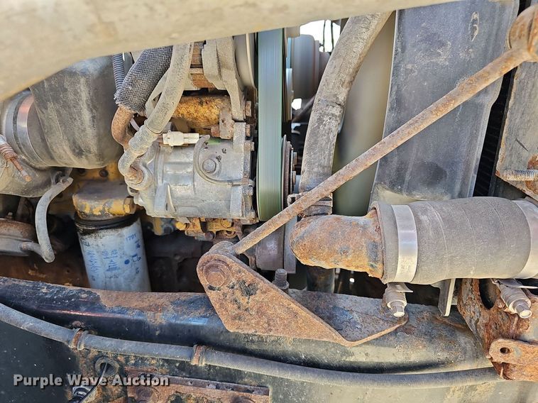 image for item DN8701 2003 Sterling LT7500  dump truck