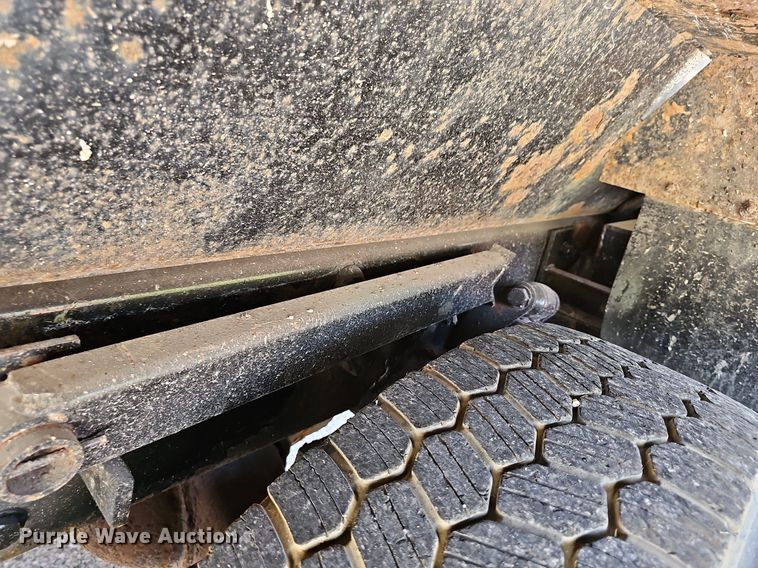 image for item DN8701 2003 Sterling LT7500  dump truck