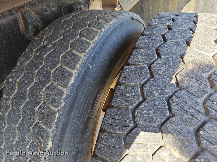 image for item DN8701 2003 Sterling LT7500  dump truck