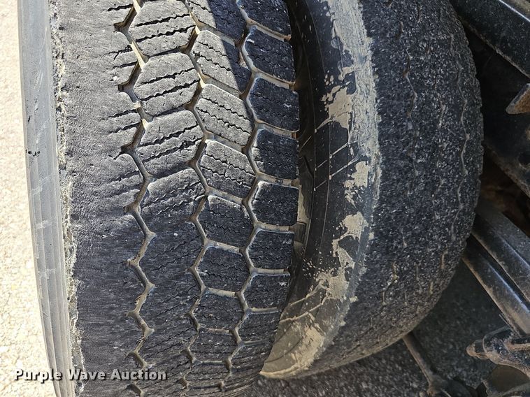 image for item DN8701 2003 Sterling LT7500  dump truck