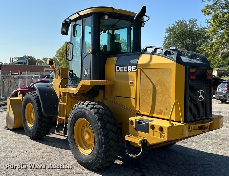 image for item DN8702 2006 John Deere 444J  wheel loader